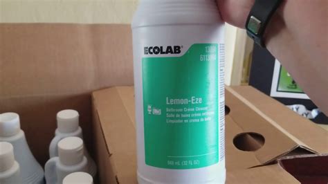Ecolab Lemon Eze Bathroom Cream Cleanser Youtube
