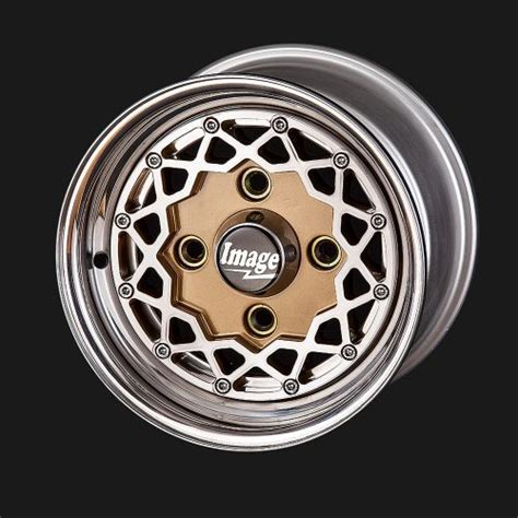 An Old Classic Alloy Wheel Design Billet Ag Alloy For Classic Cars