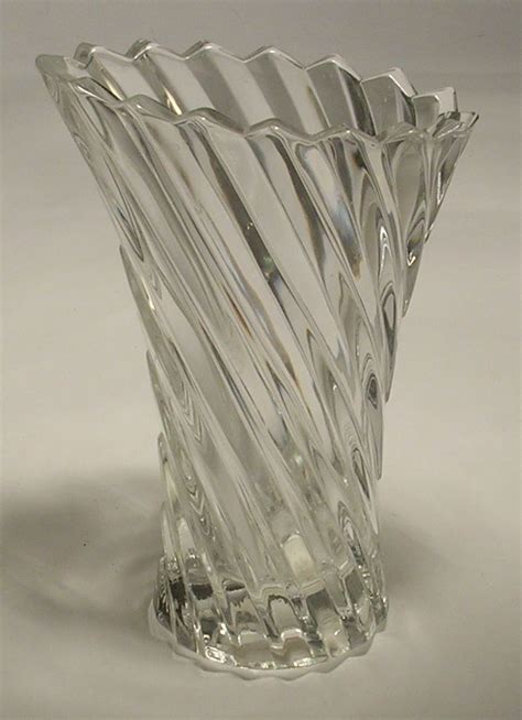Mikasa Clear Crystal Vase In The Vision Pattern Qq Crystal