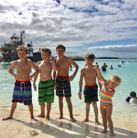 Why I Fell In Love With Castaway Cay Disneycruise