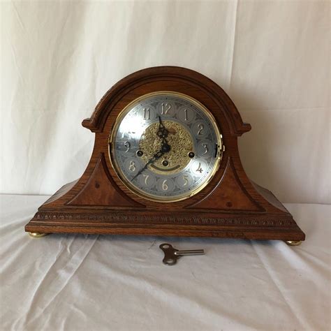 Lot 8 Howard Miller Mantle Clock
