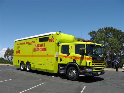 Follow me if your awesome! Why are Firetrucks Red? Any better colours? - You Ask We ...