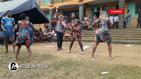 Bataille De Danse Mapouka Traditionnel à Dabou Youtube
