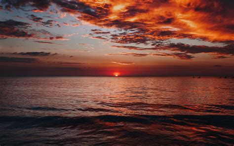 Download Wallpaper 3840x2400 Sunset Sea Horizon Dusk Landscape 4k