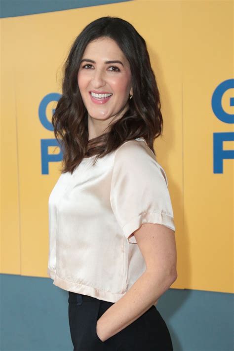 #she's just so pretty i wanted these on my blog! D'Arcy Carden - The Good Place FYC Screening in LA 06/19 ...
