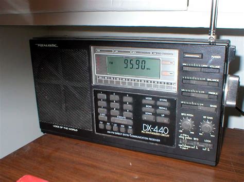 Realistic Dx 440 Synthesized Am Shortwave Fm Portable Radio Receiver
