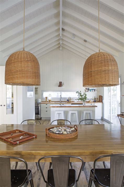 Lamparas lámparas de techo modernas para la iluminación de un living comedor 09/04/14 15:18 en este artículo de nuestro blog de iluminación te mostramos. Sueño azul: un refugio familiar en Costa Esmeralda ...