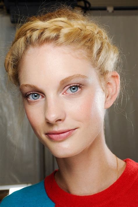 Milkmaid Braid 11 Gorgeous Braids For Curly Hair Perfect For