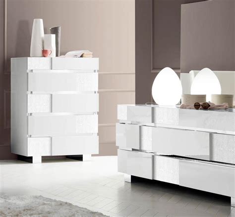 Caprice White Modern Italian Bedroom Set N Contemporary Bedroom