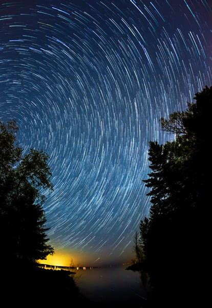 Tips For Photographing Star Trails At Night