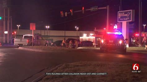 2 Injured After Multi Vehicle Crash Near 41st And Garnett