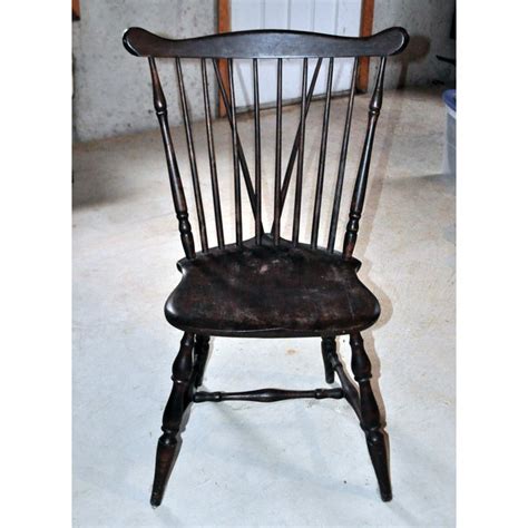Our chairs come in pairs or as single seats give your home a taste of country living with our dark wooden dining chairs in a rustic finish. Antique Windsor Wood Spindle Back Dining Chair | Chairish