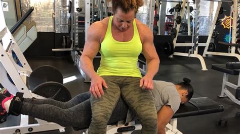 Justine Dohring Glute Riding Video