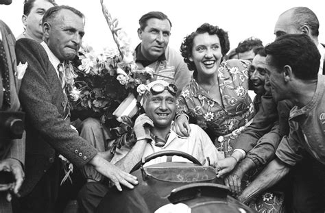 The juan manuel fangio story quotes. Früherer Mercedes-Pilot Hermann: „Fangio war wie der liebe ...
