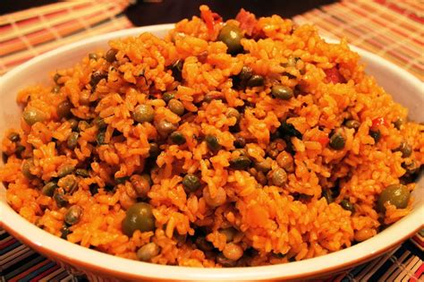 Add beans and 3 cups of hot water, turn the heat to low and toss the rice into a bubbling but not boiling mix. Simply Rice and Beans: Arroz con Gandules (Pigeon Peas ...