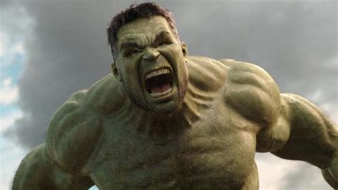 Avengers Infinity War Theory Says Hulk Will Return In Endgame As Two