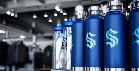 The team announced thursday that dave hakstol, 52, will be the first head coach in franchise history. Seattle Kraken team store will be implementing a reserved ...