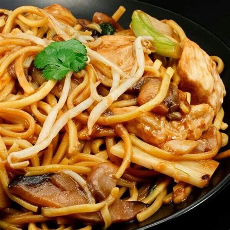 Easy Chicken And Mushroom Chowmein Authentic Chinese Recipes Chow
