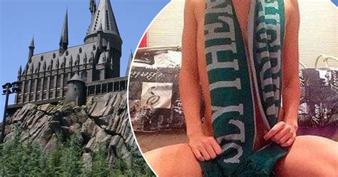 Desperate Harry Potter Fan Strips Naked And Offers Sex In Exchange For