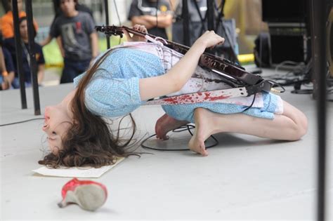 Le Butcherettes Com John Frusciante Iggy Pop E Omar Rodriguez Lopez