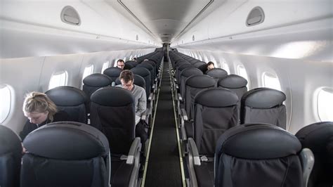 Will Empty Middle Seats Help Social Distancing On Planes Bbc Worklife