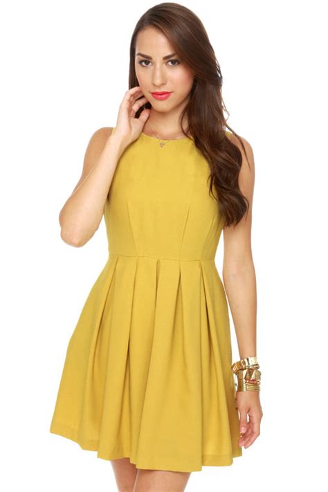 Classic Yellow Dress Sleeveless Dress Mustard Dress Coloring Wallpapers Download Free Images Wallpaper [coloring876.blogspot.com]