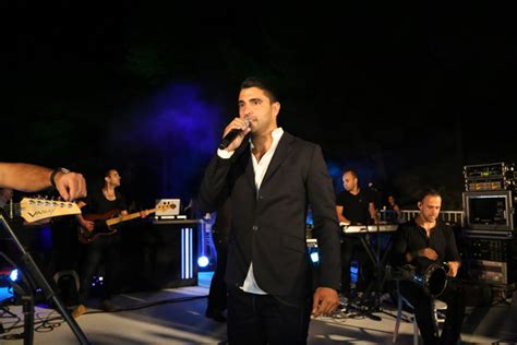 שונית פרג'י, נערת ישראל וכוכבת הישרדות vip, חוזרת למקום שמרגיש לה הכי טבעי. ynet שונית פרג'י ותומר חמד התחתנו - תרבות ובידור