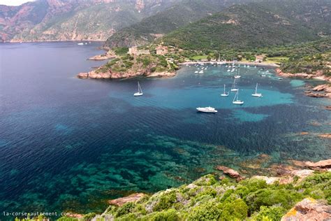 Réservez votre location d'appartement de vacances à corse avec les bons plans pierre & vacances ! Randonnée en Corse : Girolata, le sentier du facteur