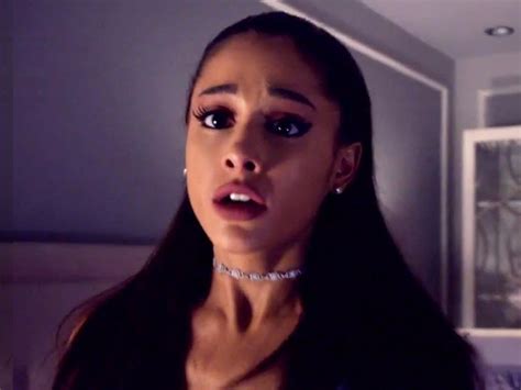 Recap How Ariana Grande Gets Killed In Scream Queens Episode 1 Business Insider