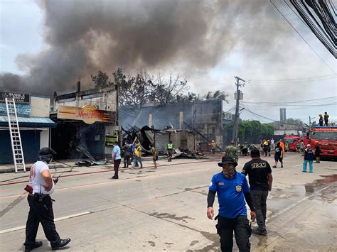 Maundy Thursday Fire Razes Hardware In Mandaue City Cebu Daily News