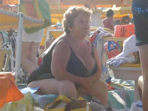 See And Save As Beach Bbw Granny Tits Porn Pict Crot Com