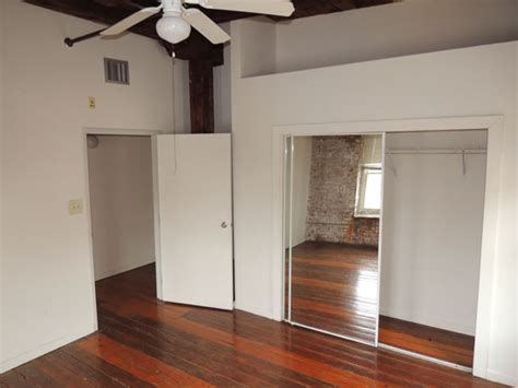 Lofts on lee is perfectly suited to the specific needs of graduate students, who require increased lofts on lee is a very modern facility that offers a variety of housing options, including 2 bed/2 bath. Lee Hardware Apartments - The Shreveport-Bossier Apartment ...