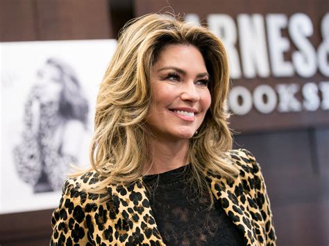 Shania twain, canadian musician who, with her mix of country melodies and pop vocals, became a twain took the surname of her stepfather, jerry twain, at a young age. Shania Twain Talks A Possible Collab With Taylor Swift ...
