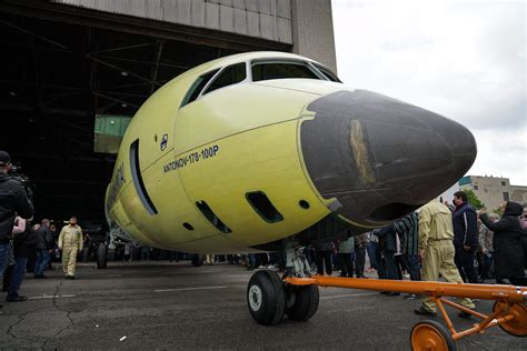 Imagens Antonov Completa A Primeira Fuselagem Do An 178 100p Para A