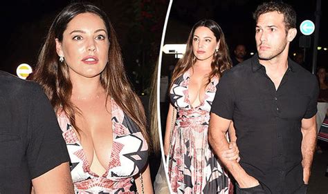 Kelly Brook Oozes Sex Appeal As Enviable Assets Spill Out