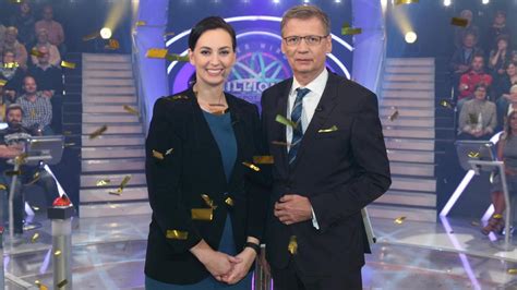 Jul 19, 2021 · wer landet auf dem begehrten stuhl und sitzt günther jauch gegenüber? „Wer wird Millionär?": Das plant Jauchs Super-Kandidatin ...