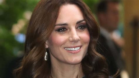 Royals Awarded 120000 Over Topless Pictures Of Duchess