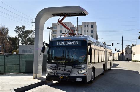 Metro Announces Fully Electric Bus Fleet On The G Line Orange The