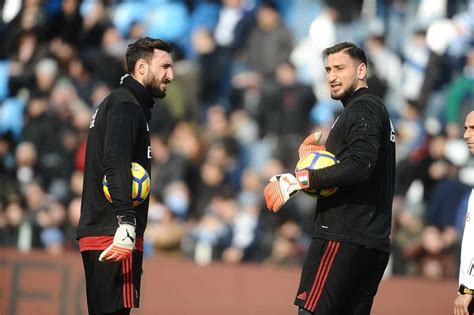 Gianluigi donnarumma fm 2021 scouting profile. Milan, anche Antonio Donnarumma in bilico: idea per Parma ...