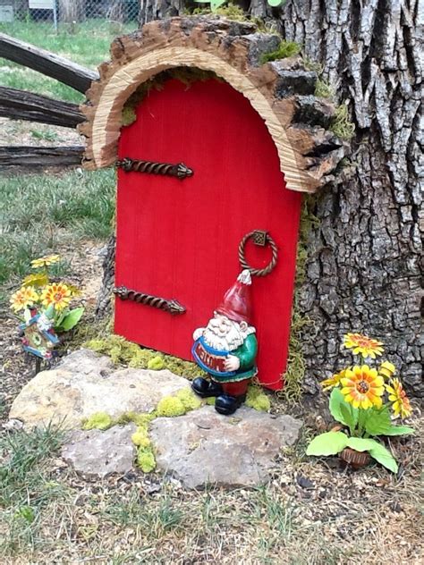 Gnome Door With Part Of The Tree For The Awning Pauls Idea Fairy