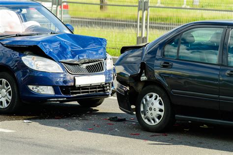 8 Things You Should Do After A Car Accident Einsurance