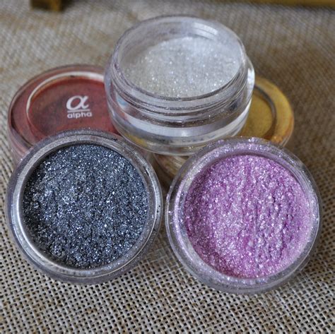 Quality White Shimmer Glitter Eyeshadow Powder Pigment Colorful Makeup