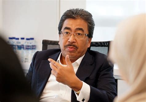 Pada tahun 1994 syarikat ini telah dibeli oleh kfc holdings malaysia bhd. Sudut Pandang Datuk Seri Johari Abdul Ghani Mengenai E ...