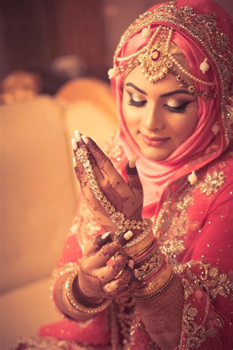 Wedding photos are what you'll hold on to for longest after the wedding day is done! Pin by Raisa Rafa on hijabi brides & Mehendi designs from bangladesh | Hijabi wedding, Beautiful ...