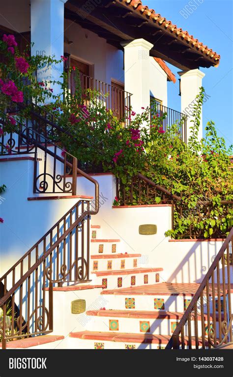 Write 5 complete (inperative) commands in spanish. Spanish Style Outdoor Image & Photo (Free Trial) | Bigstock