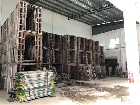 This type of company is a separate legal entity from its owners. J&M Scaffolding Sdn. Bhd.