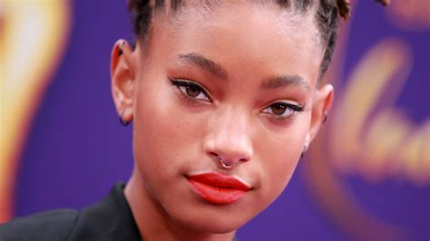 What Willow Smith Just Revealed About Her Love Life