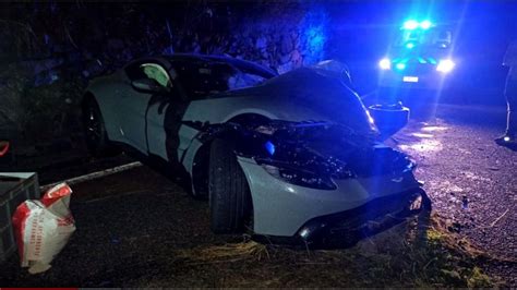 El Youtuber Salva Destroza En Andorra Su Aston Martin Nuevo En Un