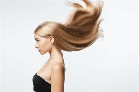 Blonde Hair Survival Guide 12 Tips To Take Care Of Your Hair Chic