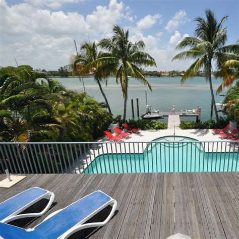 Stay In Miami Beach Vacation Rentals